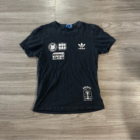 Adidas Originals 3M Reflective Graffiti Short Sleeve BS3167 Graphic T-Shirt - Picture 3 of 12